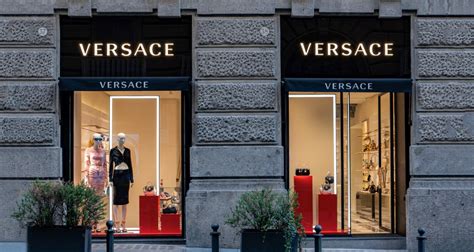 Versace Napoli.